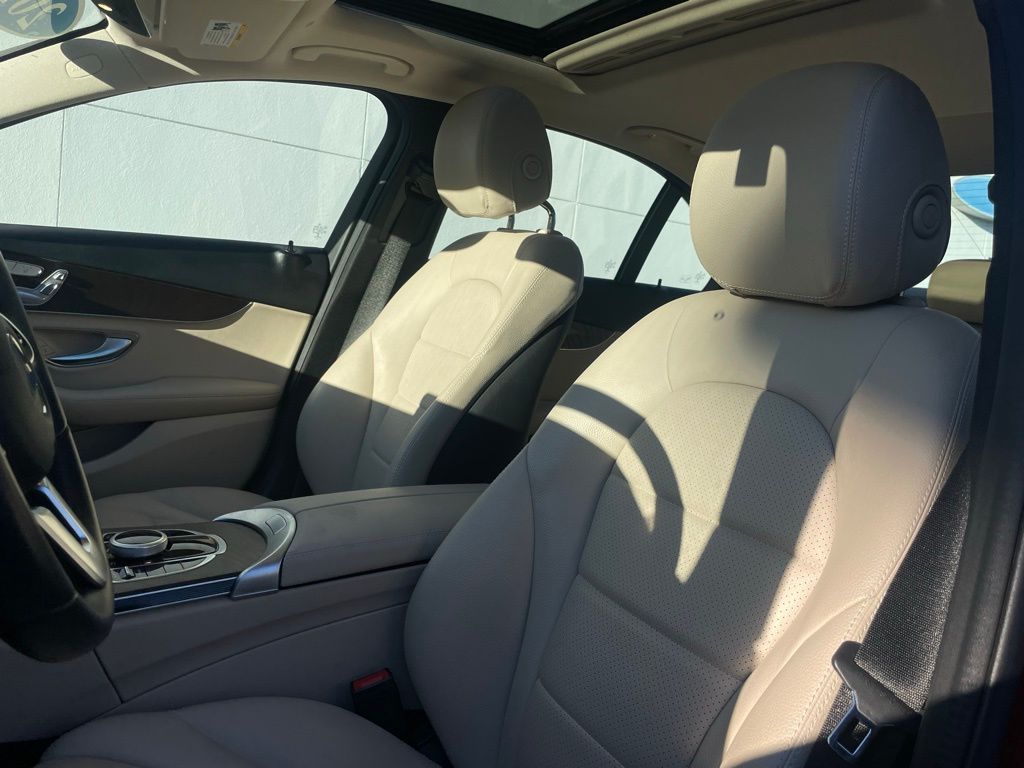 Thumbnail: 2021 Mercedes-Benz C-Class - 23