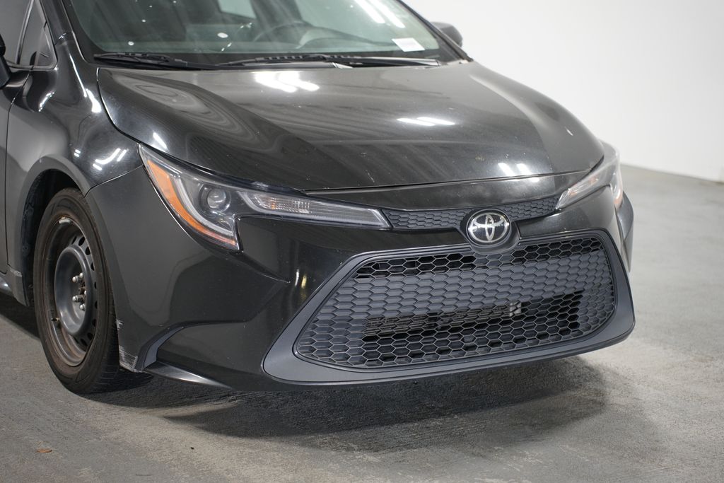 2022 Toyota Corolla LE 4