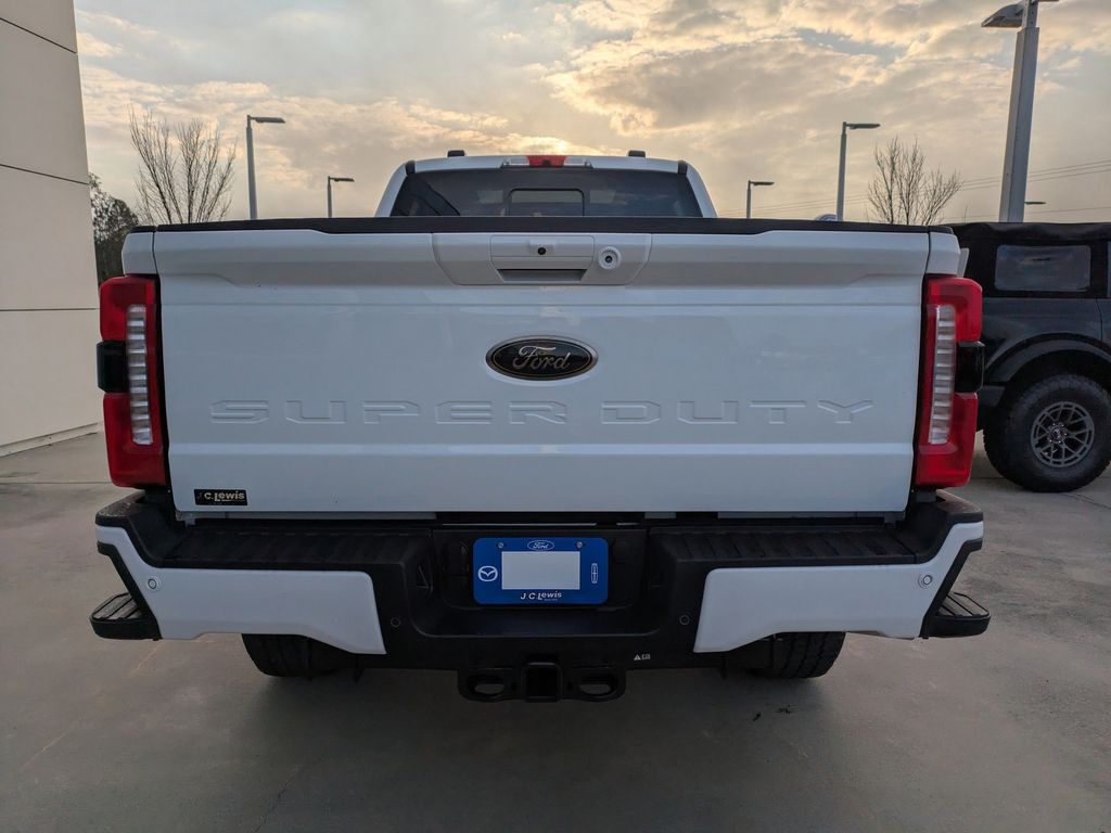 2025 Ford F-250 LARIAT