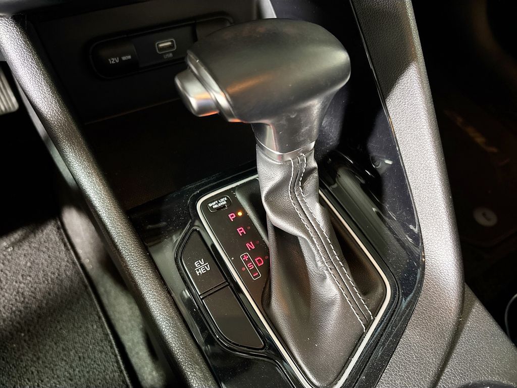2020 Kia Niro Plug-In Hybrid LXS
