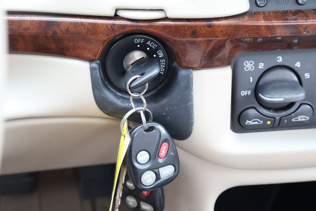 Thumbnail: 2002 Chevrolet Impala - 30