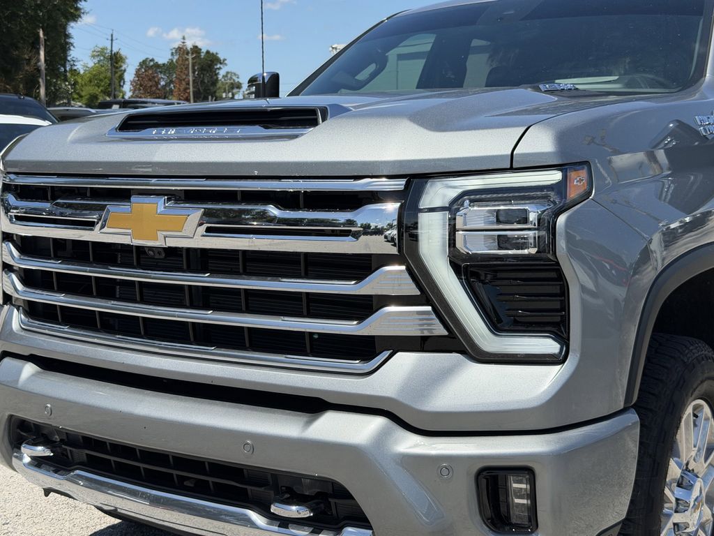 used 2025 Chevrolet Silverado 2500HD car, priced at $72,492