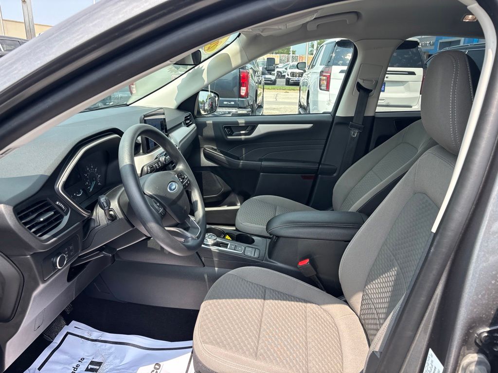 Used 2022 Ford Escape SUV