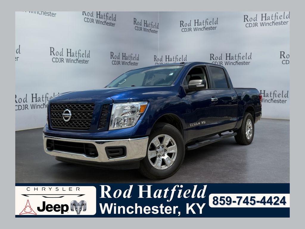 2019 Nissan Titan SV Crew Cab 4WD