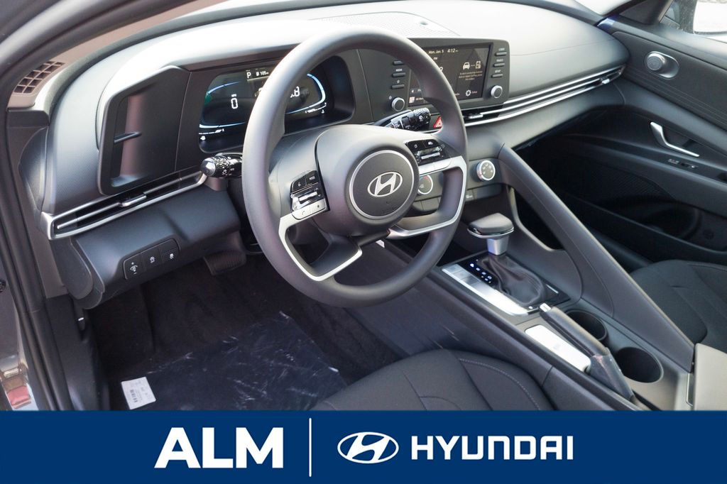 New 2026 Gray Hyundai SE image 13