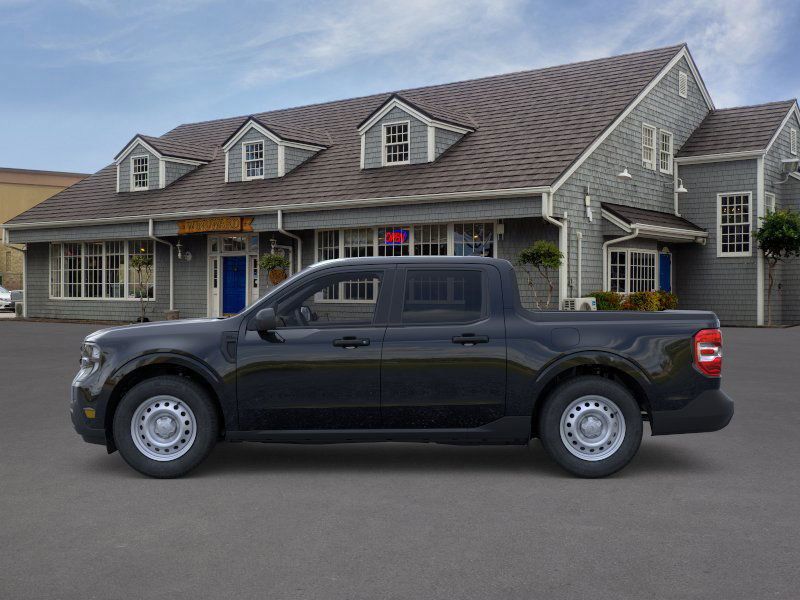 New 2025 Black Ford XL image 3