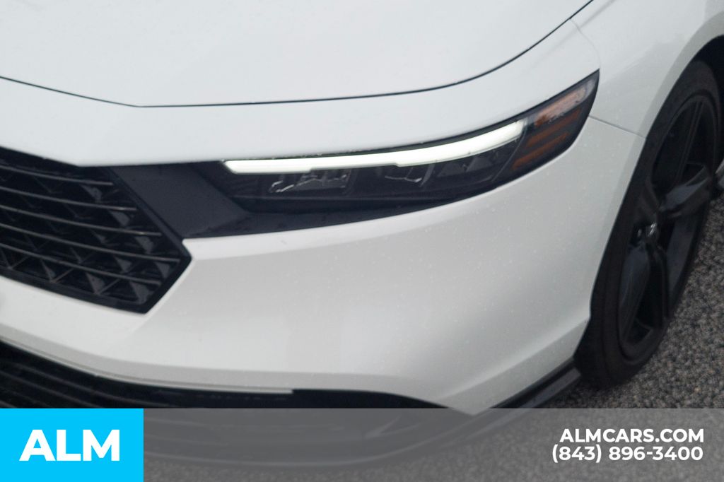Used 2025 White Honda Sport-L image 11