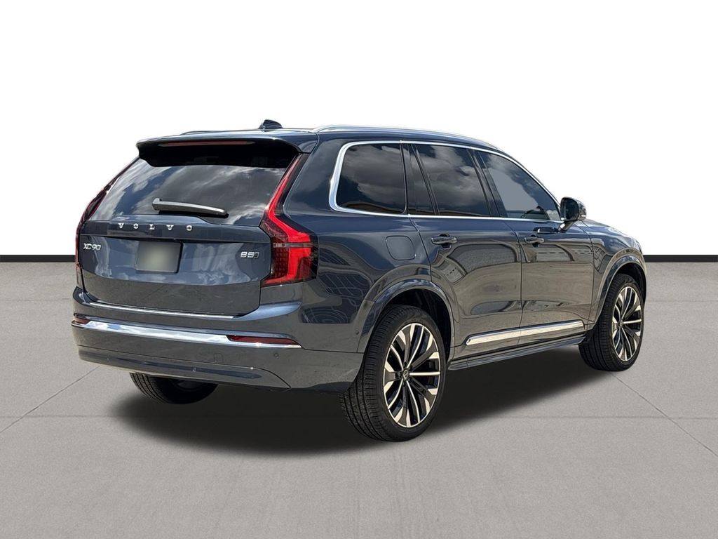 2026 Volvo XC90 B5 Plus - 4