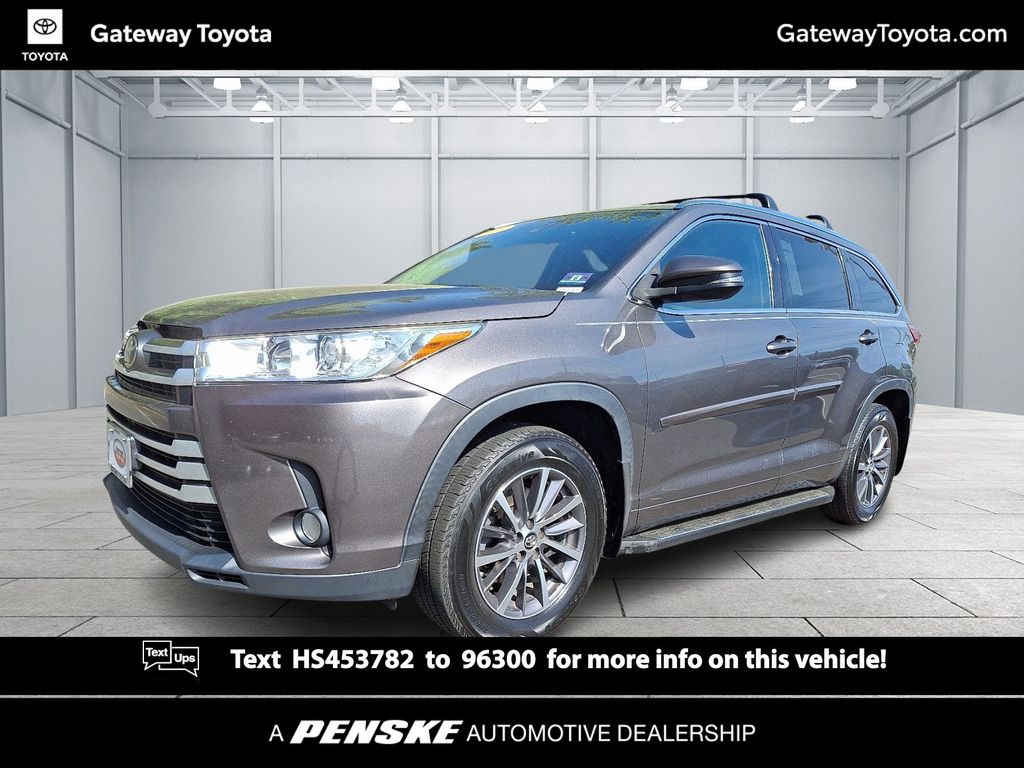 2017 Toyota Highlander XLE -
                  Toms River, NJ