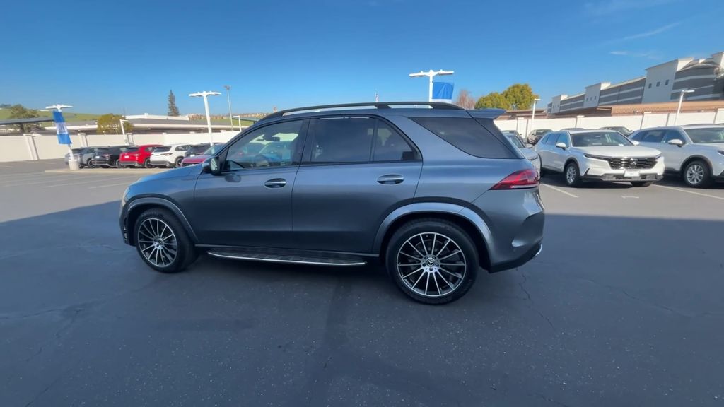 Thumbnail: 2021 Mercedes-Benz GLE - 6