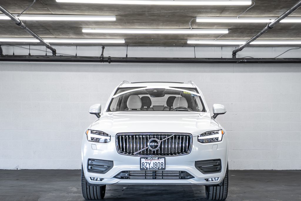 2022 Volvo XC90