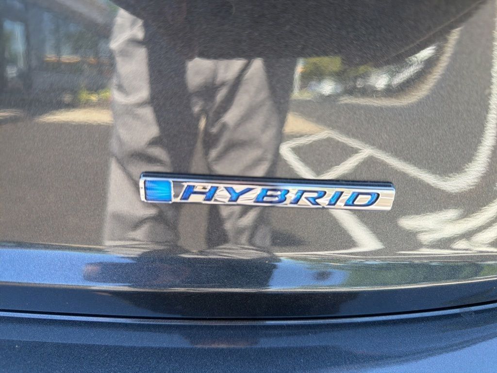 Certified Used 2025 Gray Honda Sport image 20