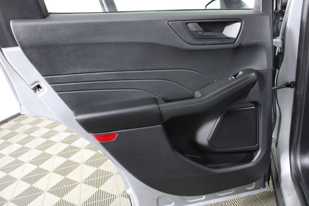 Used 2022 Ford Escape for sale in 