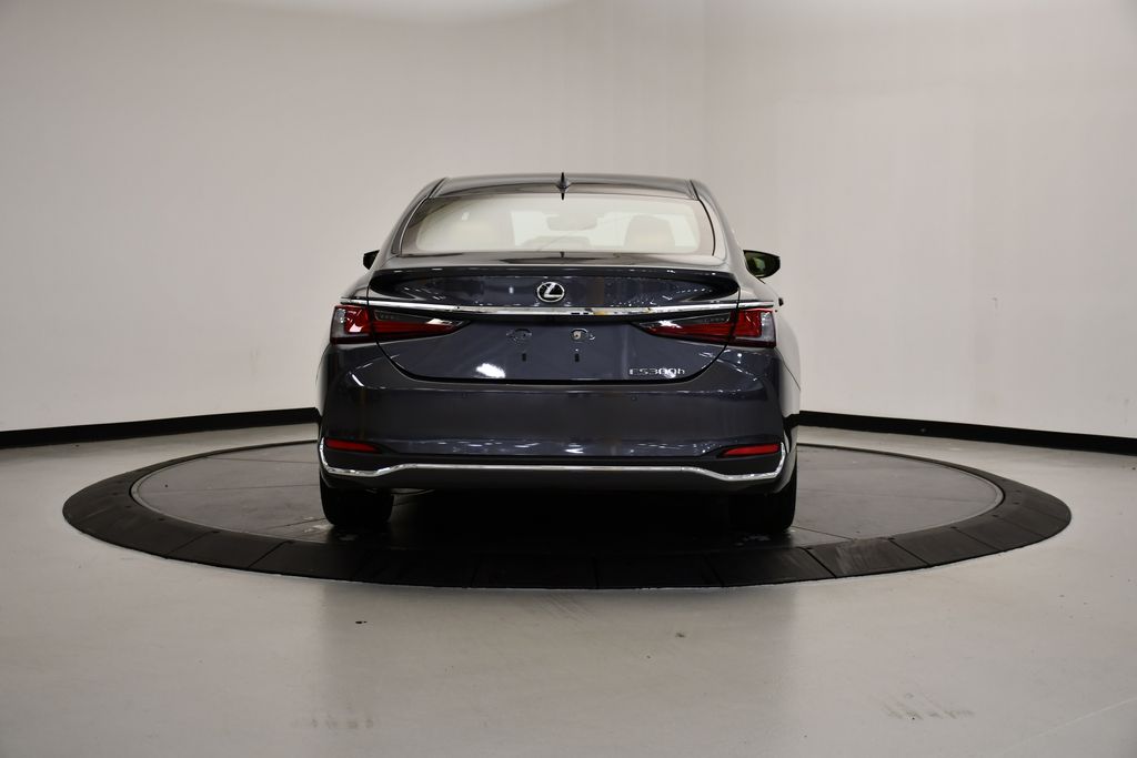 Thumbnail: 2025 Lexus ES - 4