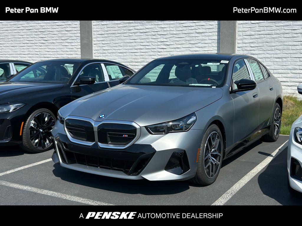 2025 BMW i5 M60 Hero Image