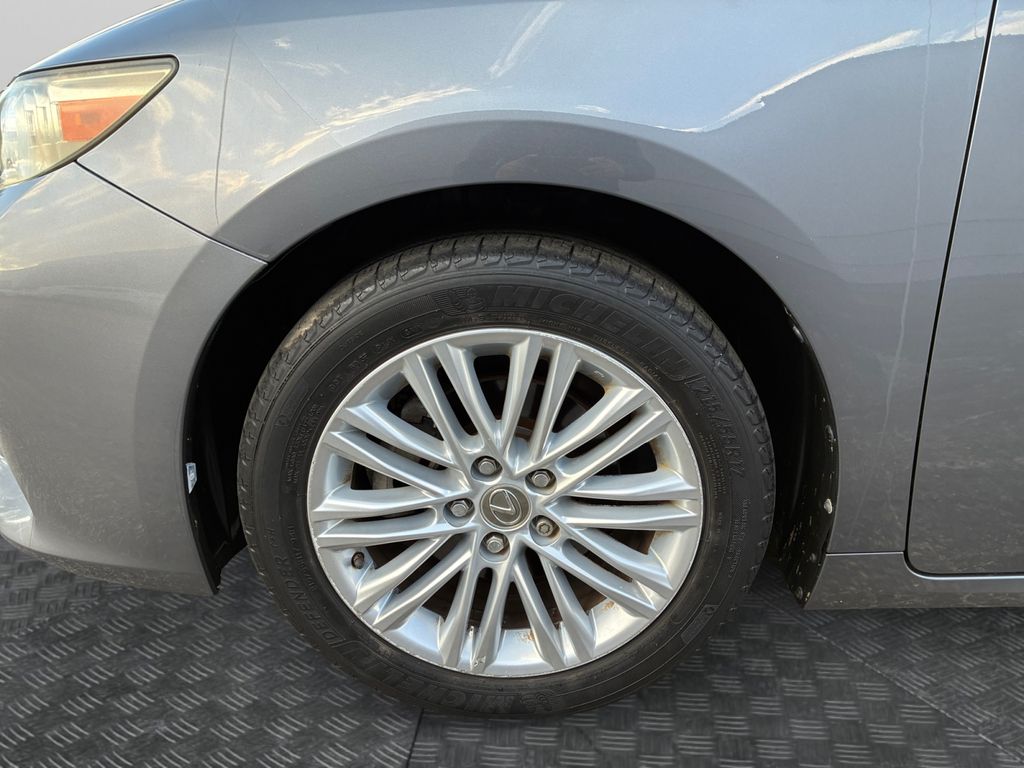 Used Car 2015 Lexus Es  350 For Sale Under $20,000 In Austin, Texas