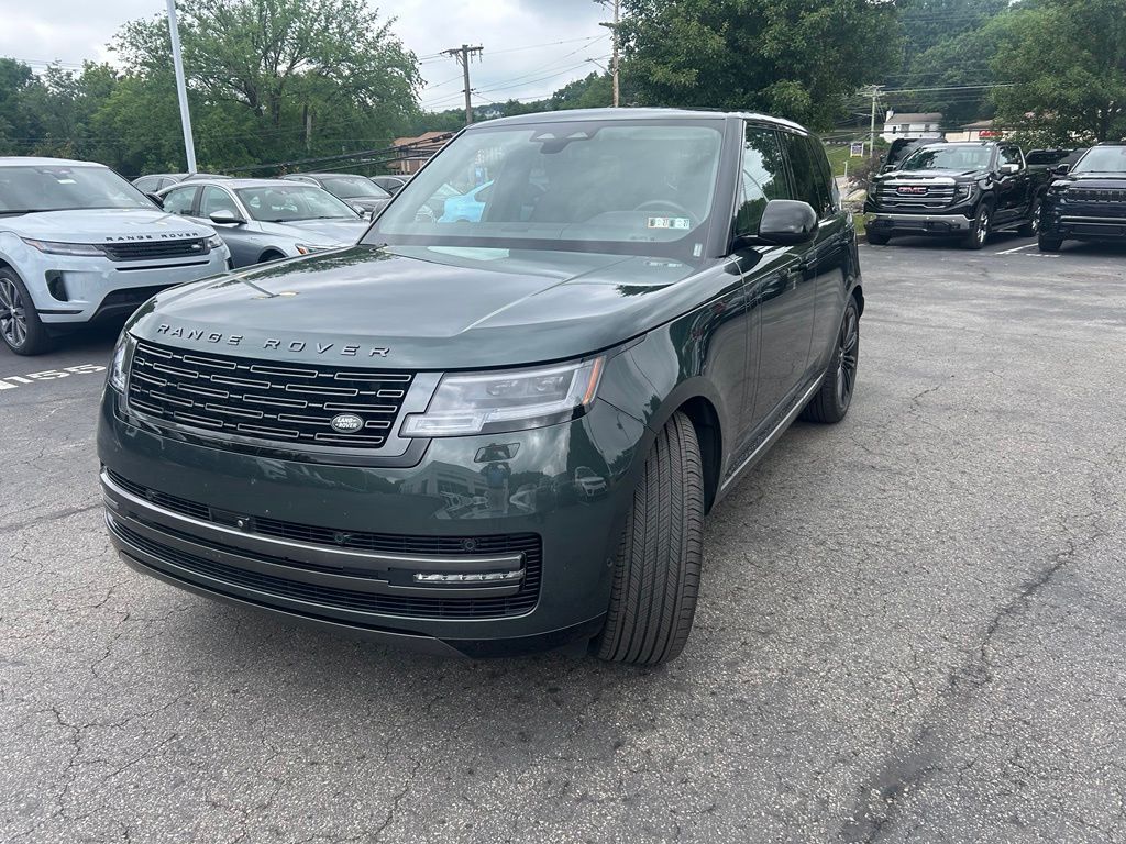 Belgravia Green Metallic 2025 Land Rover Range Rover SUV / Crossover All-Wheel Drive 8-Speed Automatic