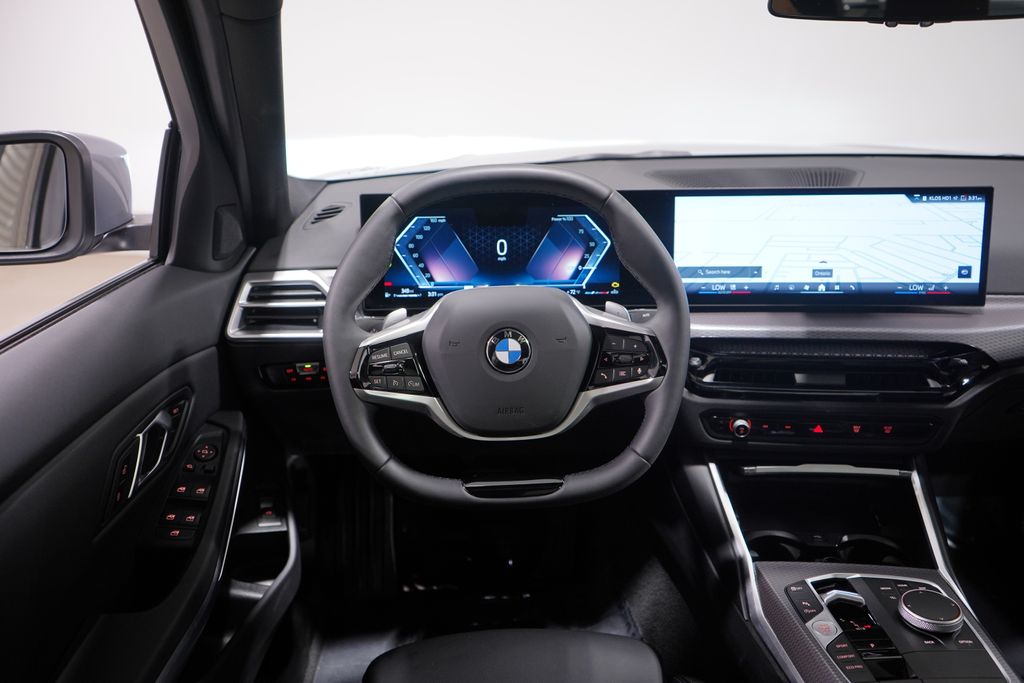 Thumbnail: 2025 BMW 3 Series - 11