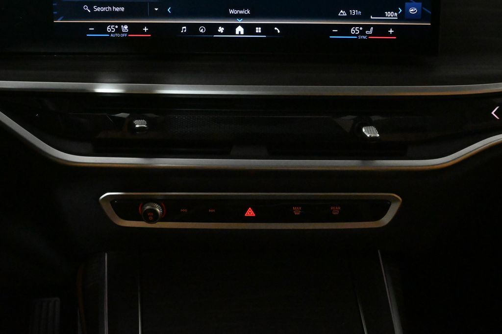 Thumbnail: 2024 BMW X7 - 23