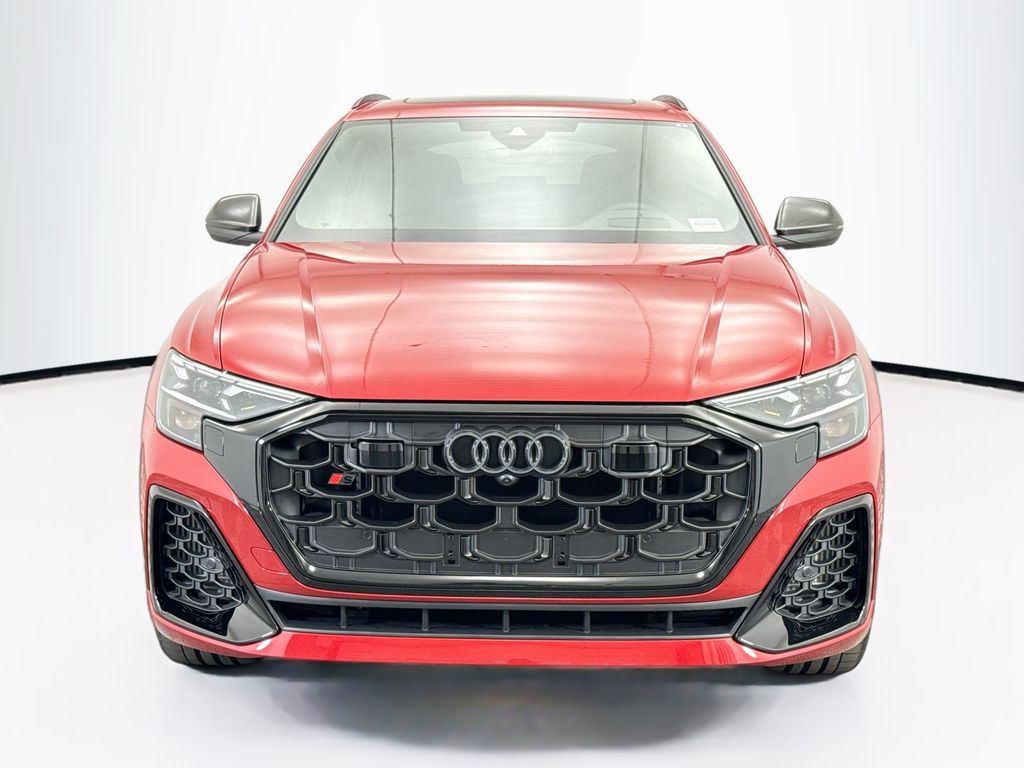 Thumbnail: 2026 Audi SQ8 - 2