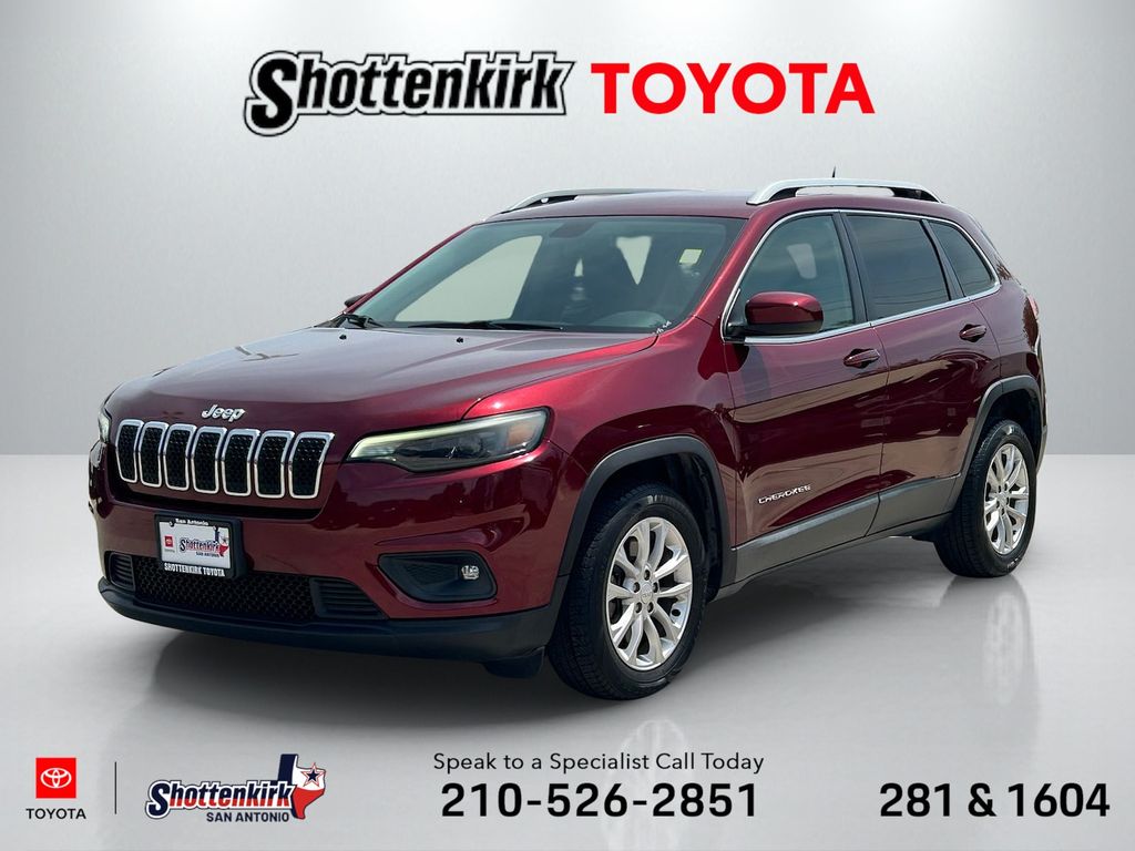 2019 Jeep Cherokee Latitude's photo