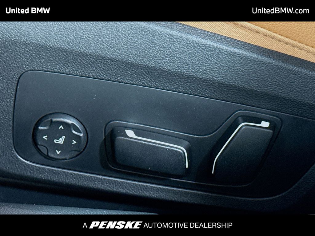 Thumbnail: 2026 BMW i4 - 4