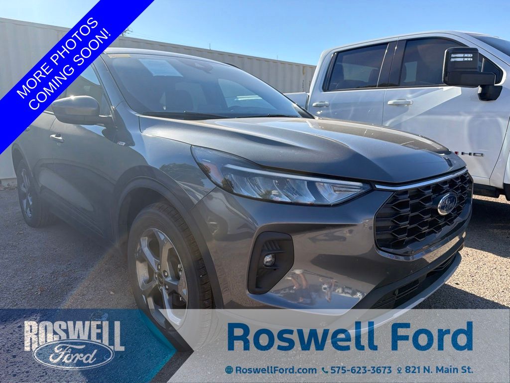 2025 Ford Escape ST-Line Select AWD