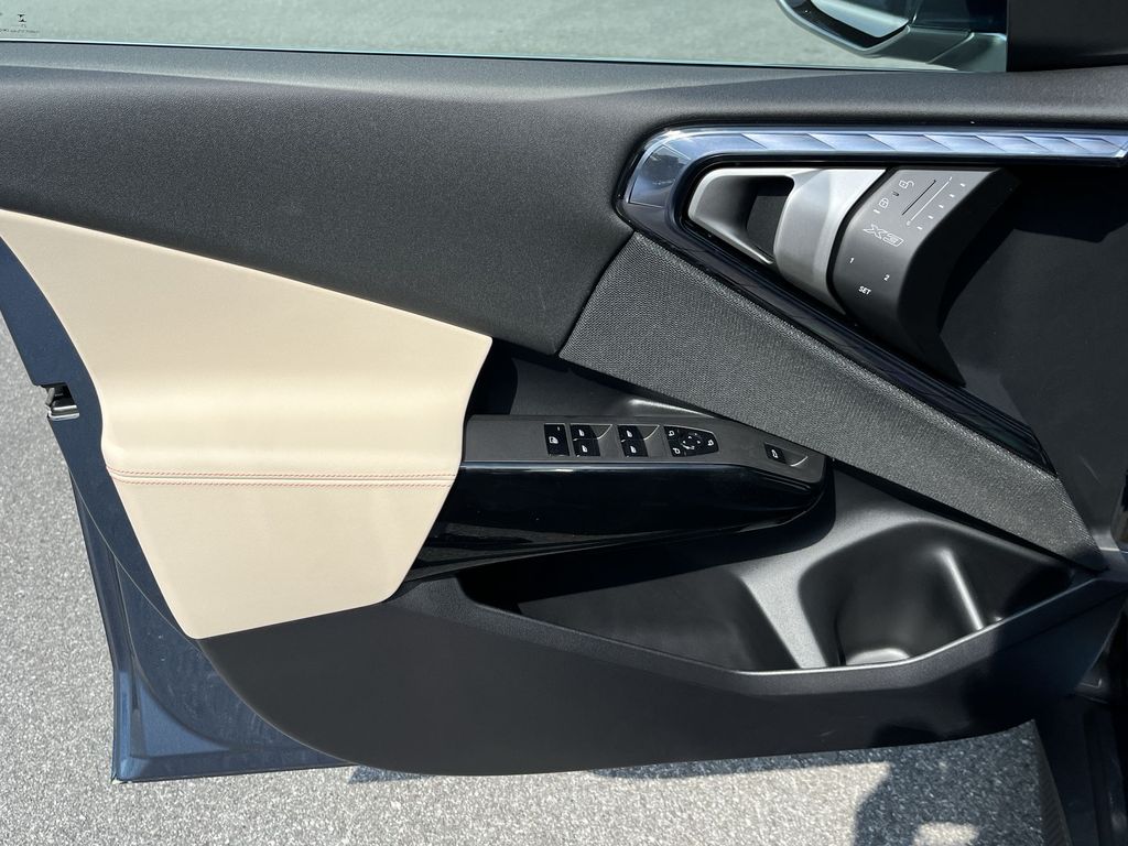 Thumbnail: 2026 BMW X3 - 11