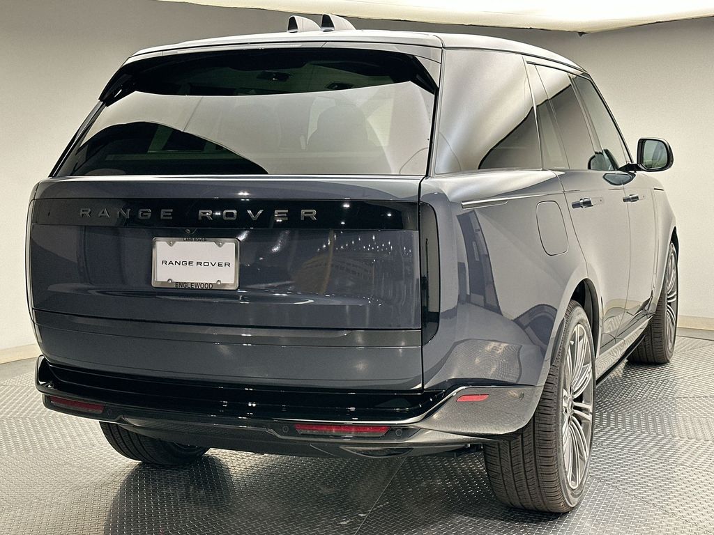 Thumbnail: 2025 Land Rover Range Rover - 3