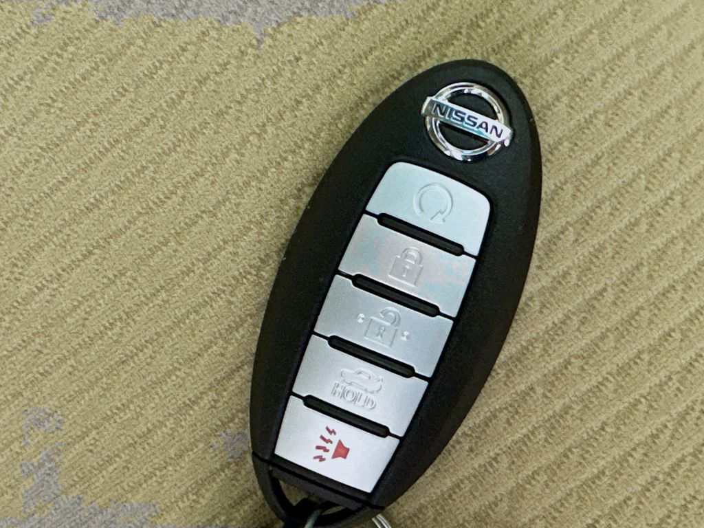 Used Car 2013 Nissan Altima  2.5 Sv For Sale Under $10,000 In Austin, Texas