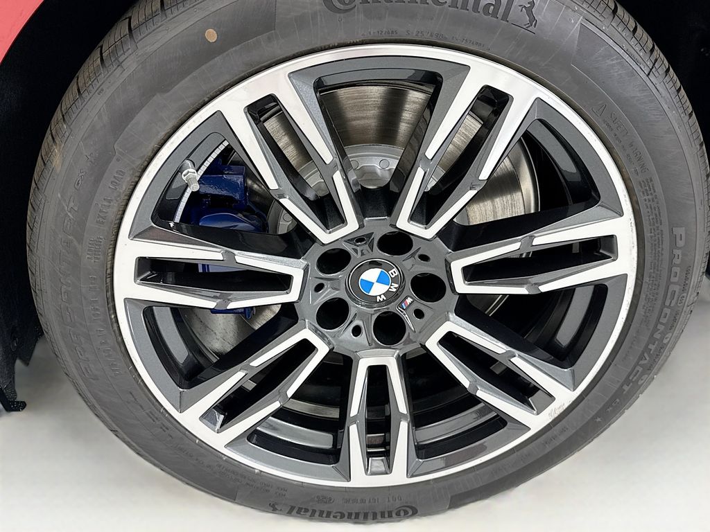Thumbnail: 2027 BMW 5 Series - 30