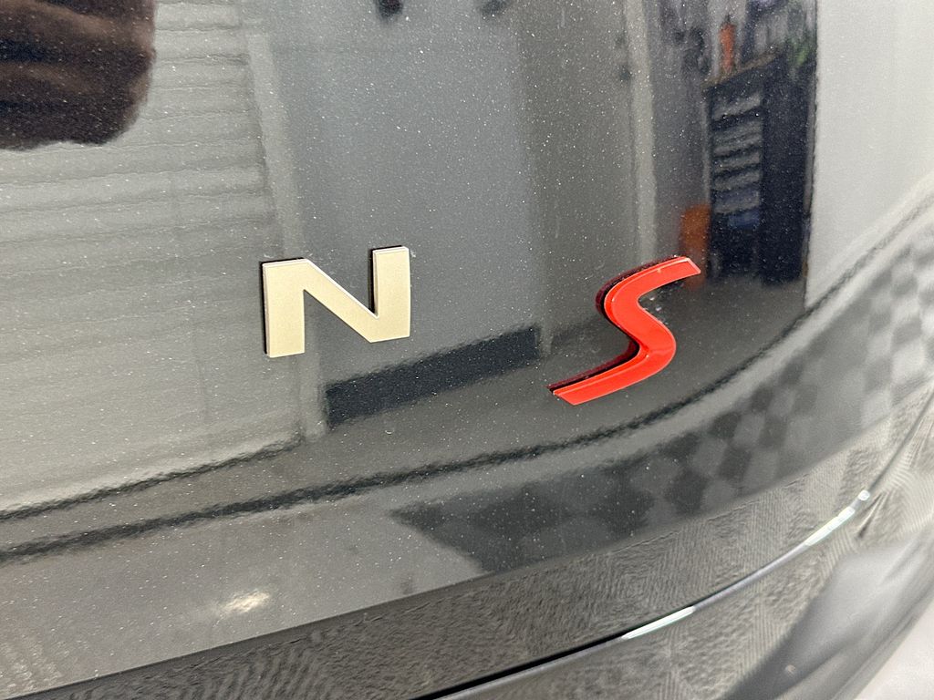 2025 MINI Cooper Countryman Base 22