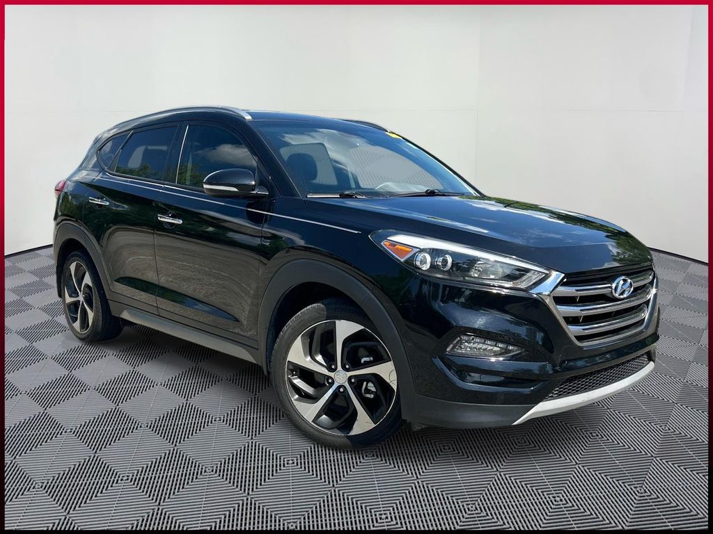 Black Noir Pearl 2017 Hyundai Tucson 1.6T Limited FWD SUV / Crossover Front-Wheel Drive 7-Speed Automatic