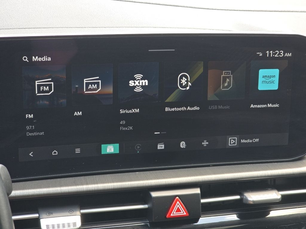 Used 2026 Red Kia X-Line image 6