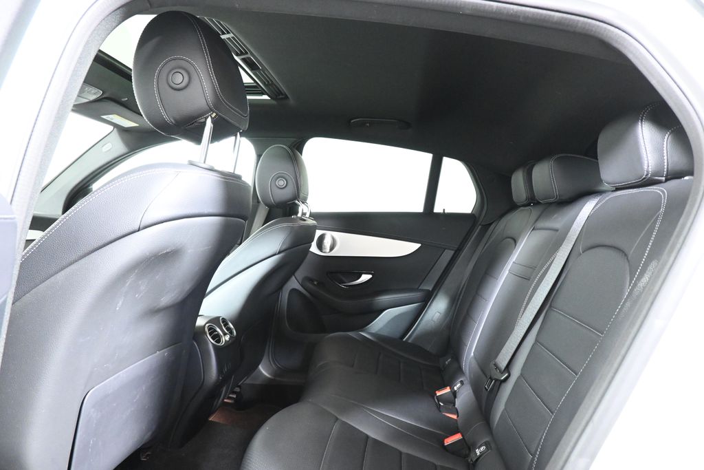 2023 Mercedes-Benz GLC 300 31