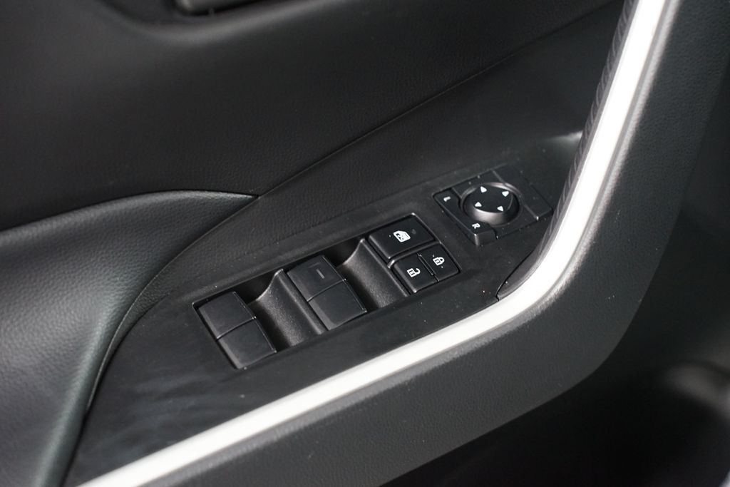 Thumbnail: 2024 Toyota RAV4 - 29