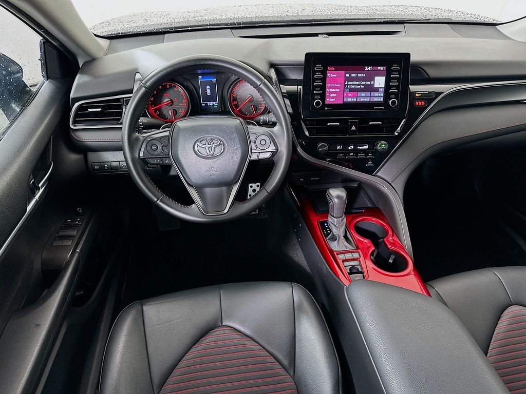 Thumbnail: 2021 Toyota Camry - 21