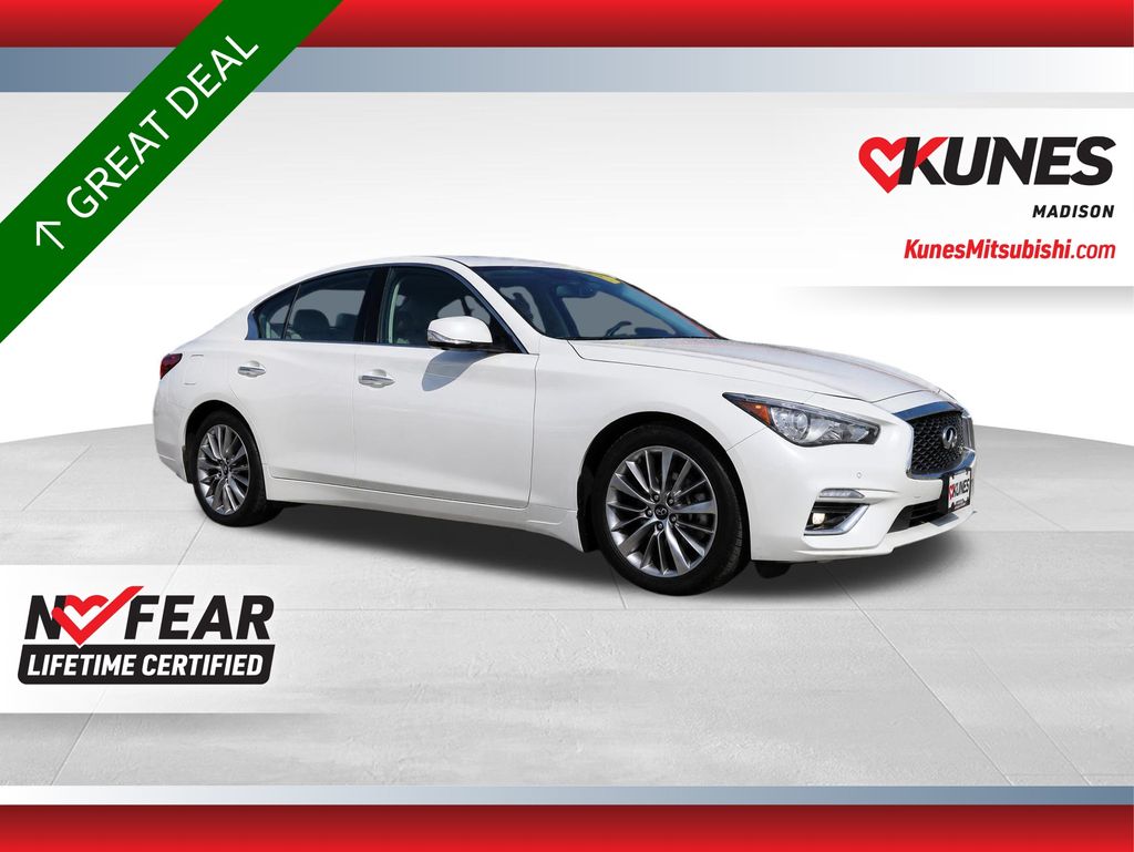 2023 INFINITI Q50 Luxe AWD