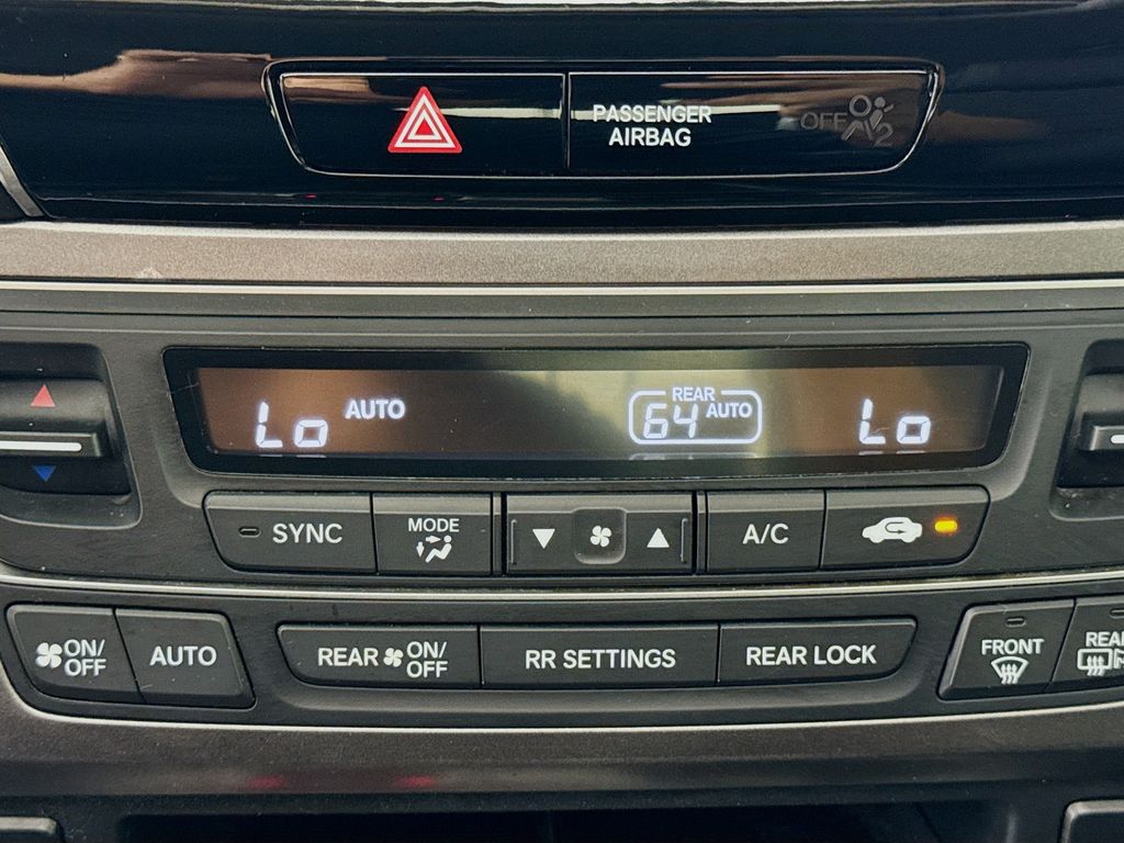 Used Car 2022 Honda Pilot  Special Edition For Sale Under $30,000 In Austin, Texas