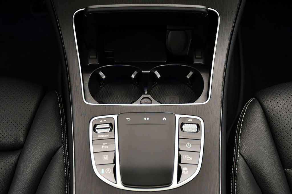 Thumbnail: 2022 Mercedes-Benz GLC - 31