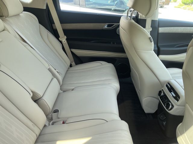 2023 Genesis GV80 2.5T 7