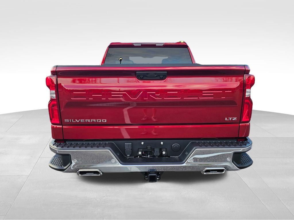 2025 Chevrolet Silverado 1500 LTZ 7