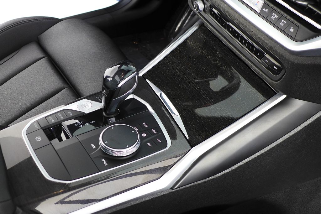 Thumbnail: 2020 BMW 3 Series - 15