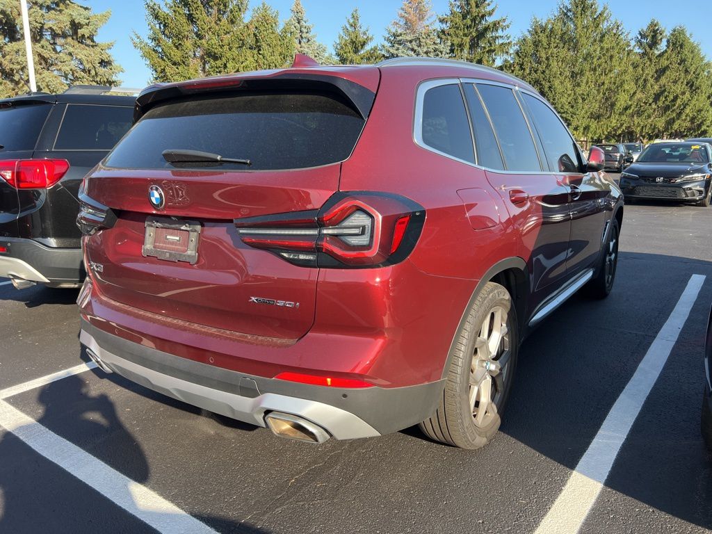 Thumbnail: 2023 BMW X3 - 3