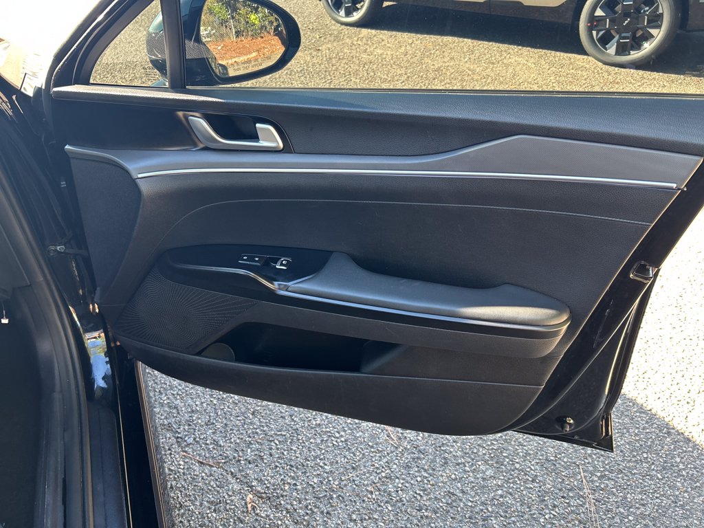 Used 2021 Black Kia GT-Line image 26