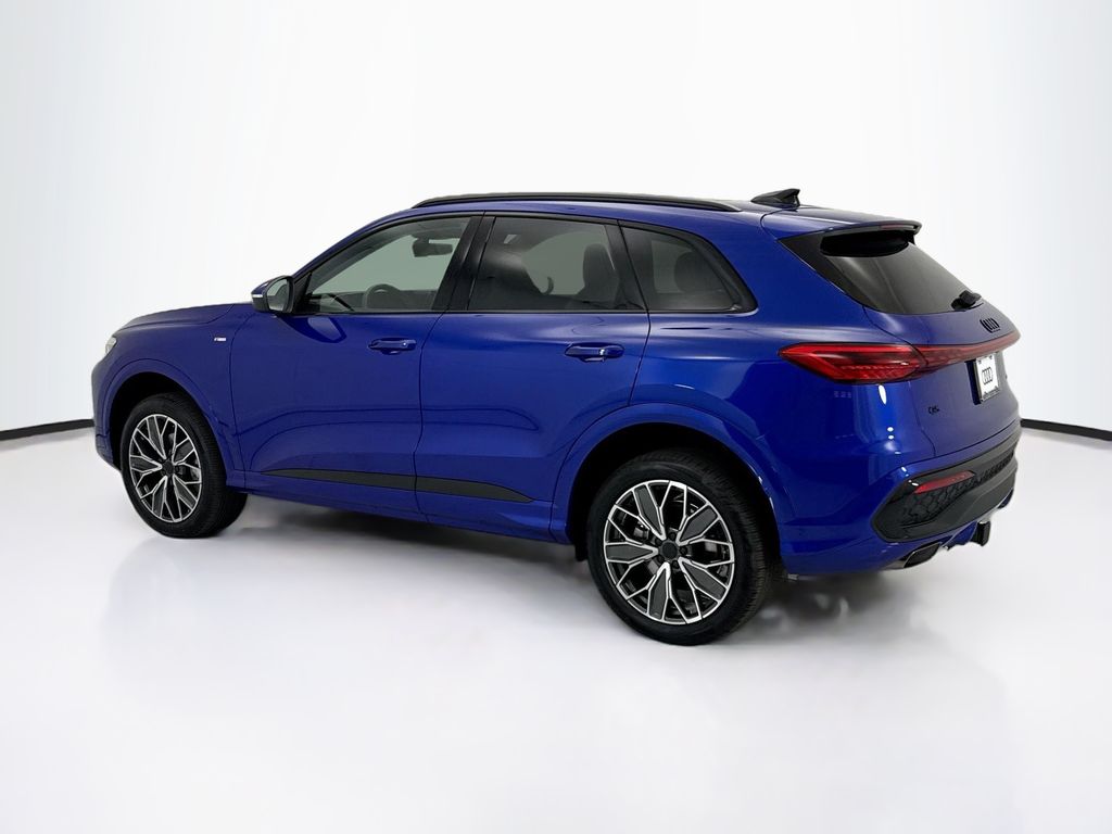 Thumbnail: 2026 Audi Q5 - 7