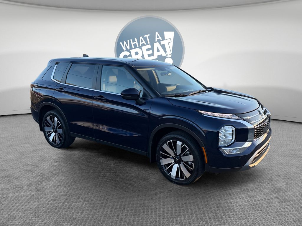 Cosmic Blue Metallic 2026 Mitsubishi Outlander SUV / Crossover Front-Wheel Drive Continuously Variable Transmission