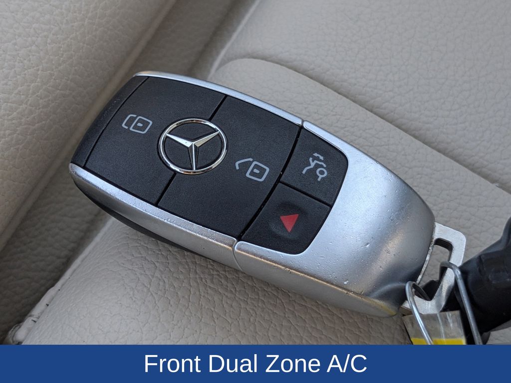 2020 Mercedes-Benz GLB 250 