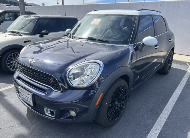 2014 MINI Cooper Countryman Base -
                  San Diego, CA