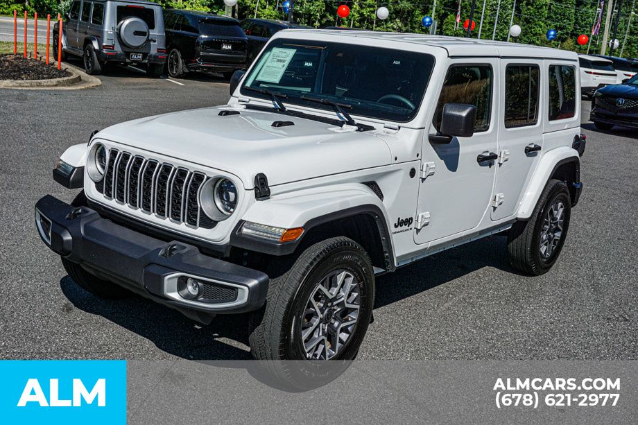 Used 2025 White Jeep Sahara image 15